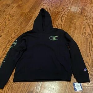 Champion black camp hoodie YXL